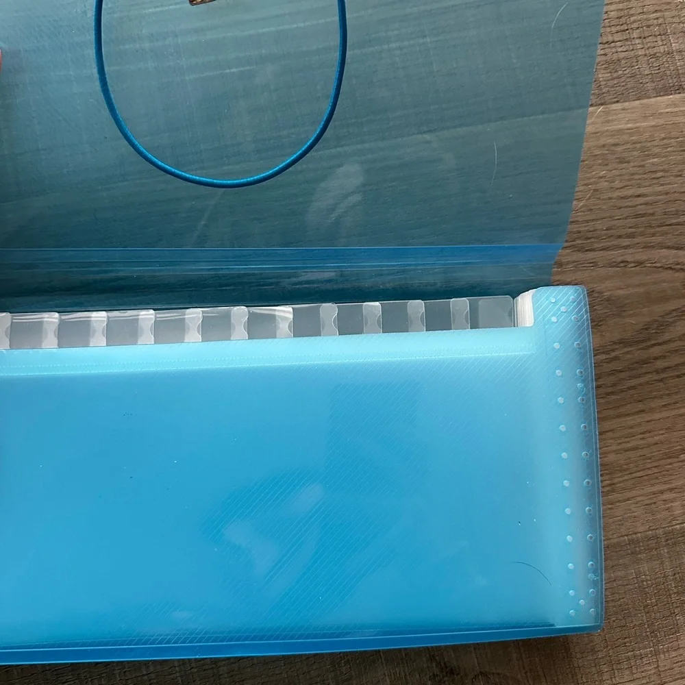13 Pocket Accordian File